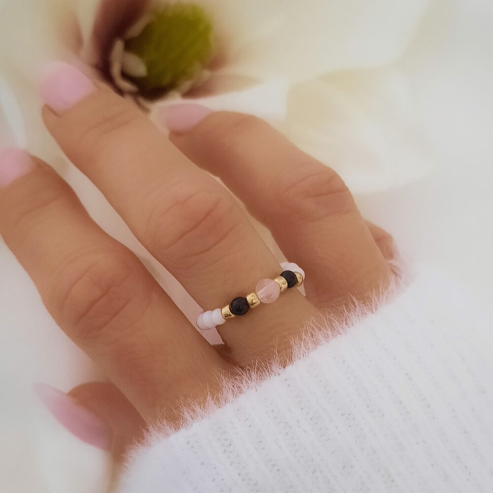 Pierścionek elastyczny Kwarc Różowy i Onyks