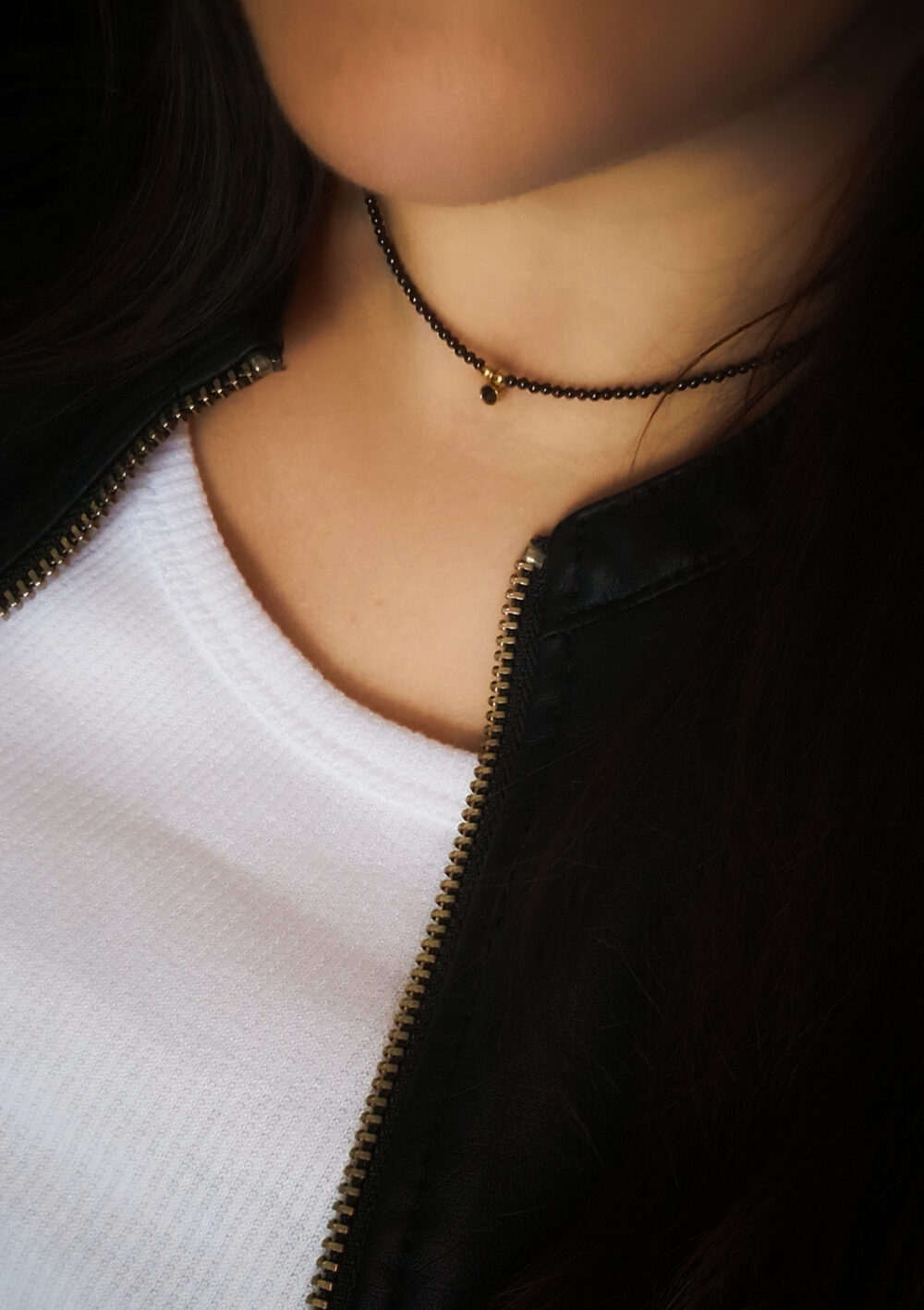 Naszyjnik choker z kamieni spinel Black Glam Spinel