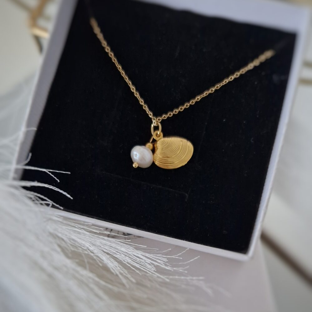 Naszyjnik łańcuszek Seashell Pearl